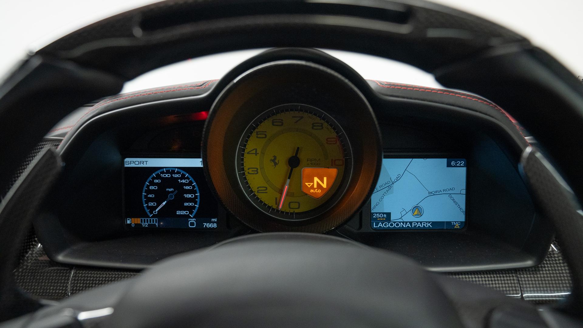 Ferrari 458 Photo f8a9ad51-a975-49e9-881d-7c3c91534186.jpg