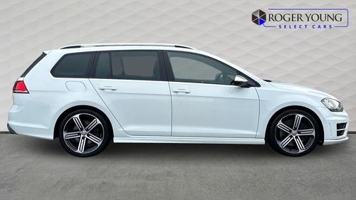 Volkswagen Golf Photo f8acc8ff-30fe-45cc-8d61-d3918f4a08b9.jpg