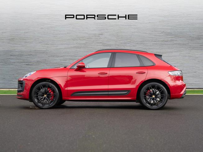 PORSCHE Macan Photo 5