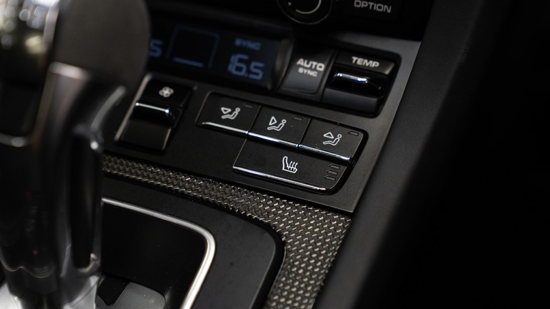 Porsche 911 Photo f8bade5f-18f0-4467-abde-54cddcaf664d.jpg