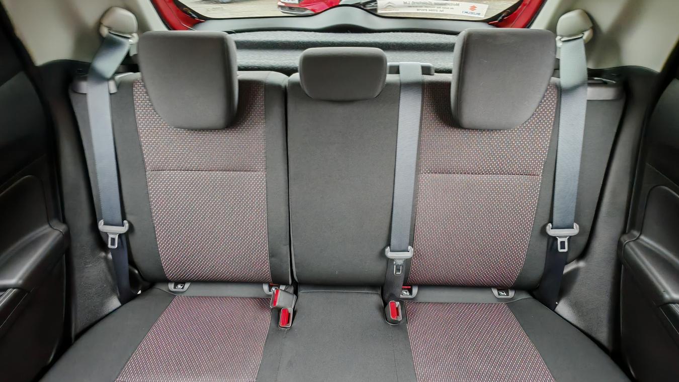 Used Suzuki Swift KX70OYJ 24