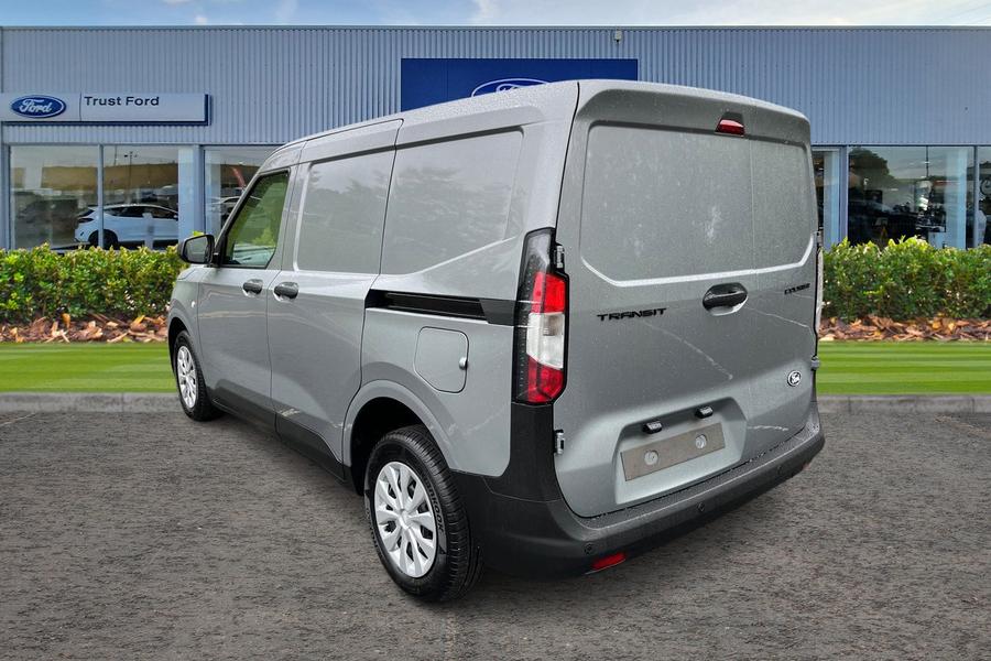 Ford TRANSIT COURIER Photo f8d83f28-b600-4df1-a540-4b25b9871fdd.jpg