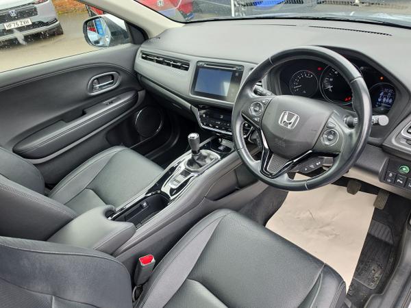 Honda HR-V Photo 1