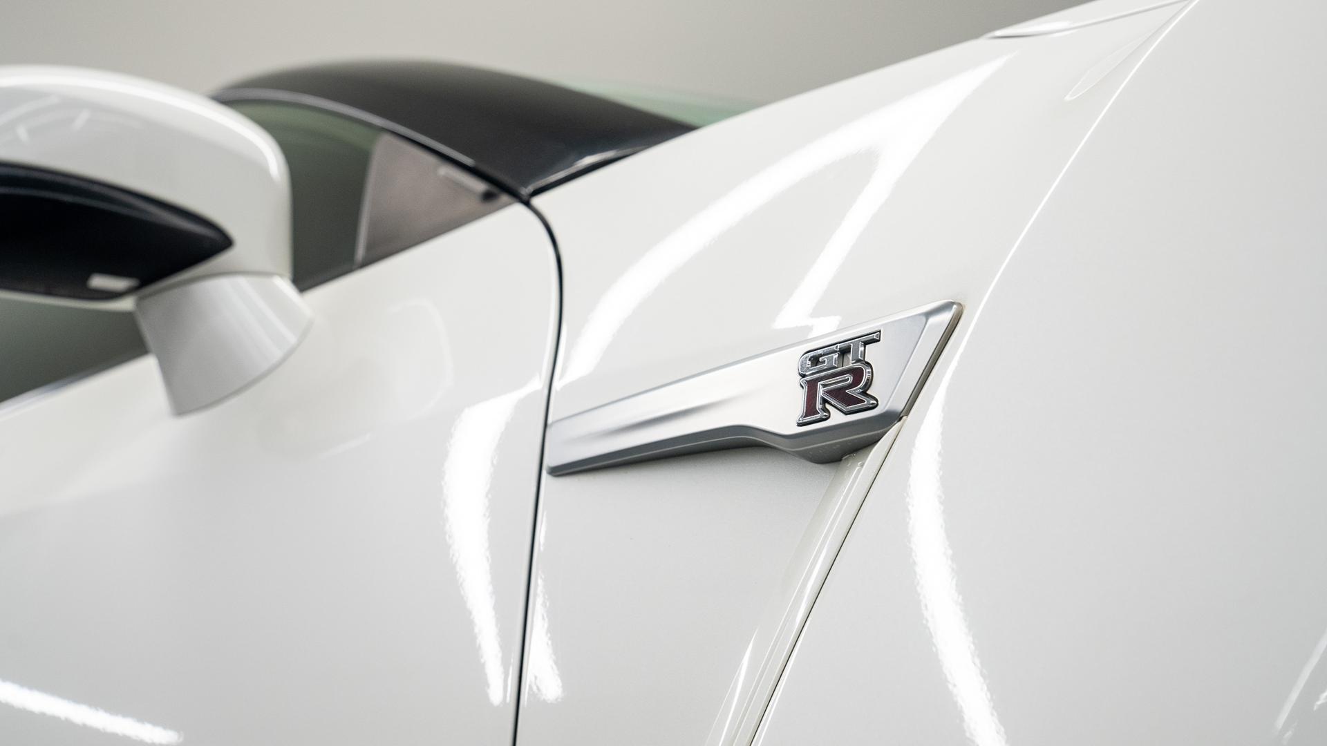 Nissan GT-R Photo f8e3c0e8-8919-4291-a375-ab3a0b4c2114.jpg
