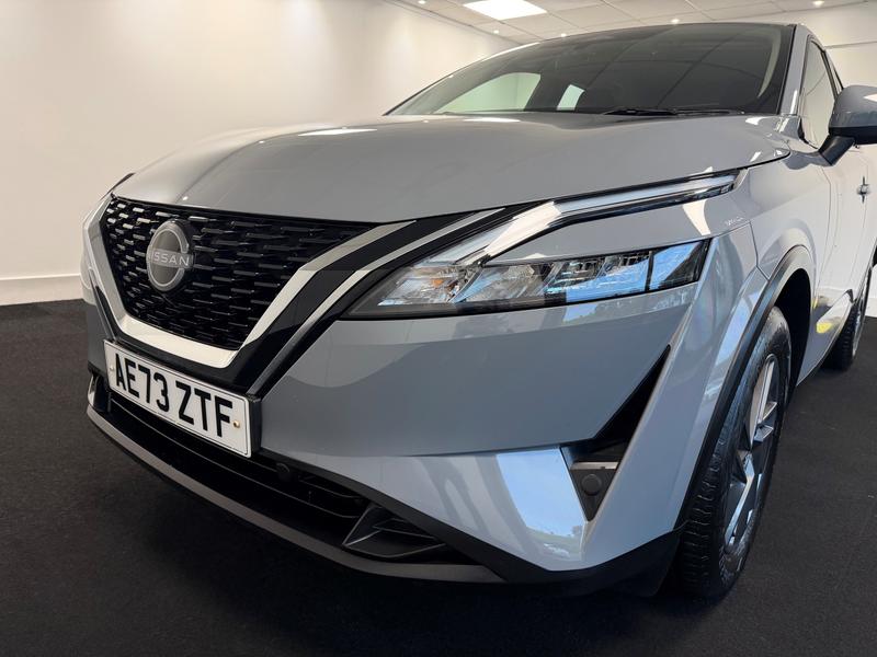 Nissan Qashqai Photo f9035fe5-757b-4977-8214-befa5a711b10.jpg