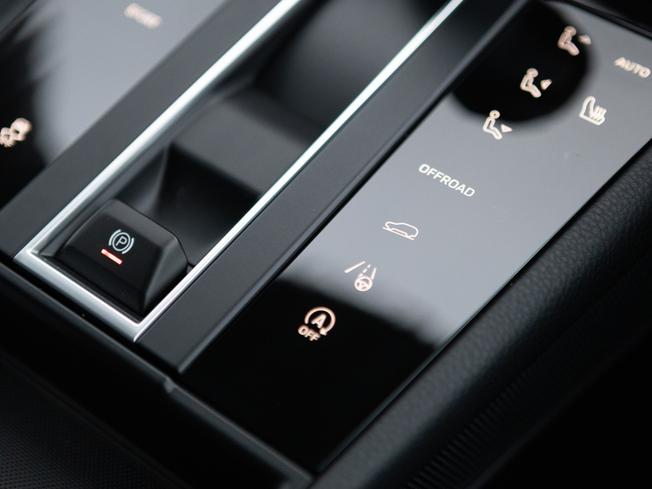 PORSCHE Macan Photo 28