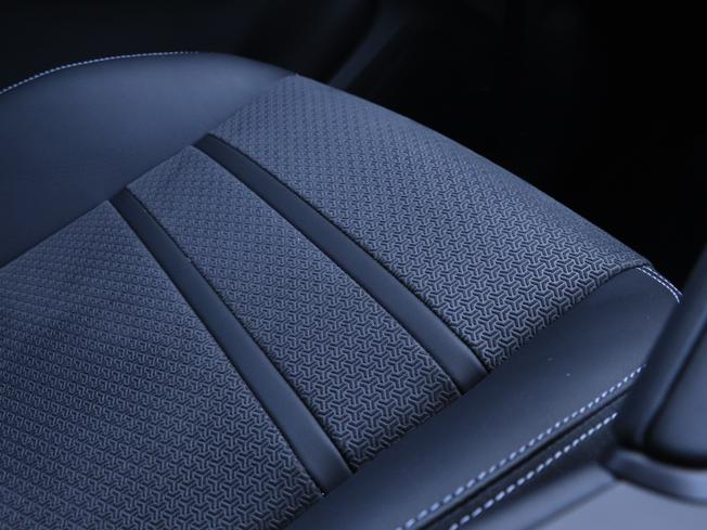 PORSCHE Cayenne Photo 26