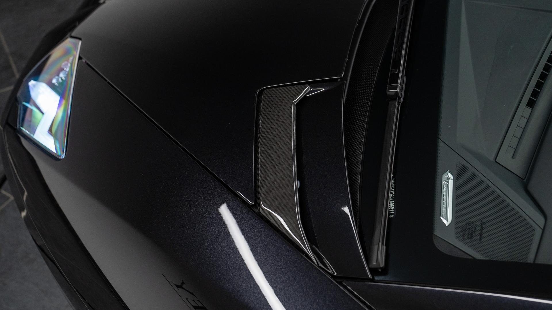 LAMBORGHINI Aventador Photo f9241fff-d936-4704-81ee-c33dd67d563f.jpg