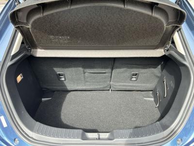 Mazda Mazda2 Photo 11