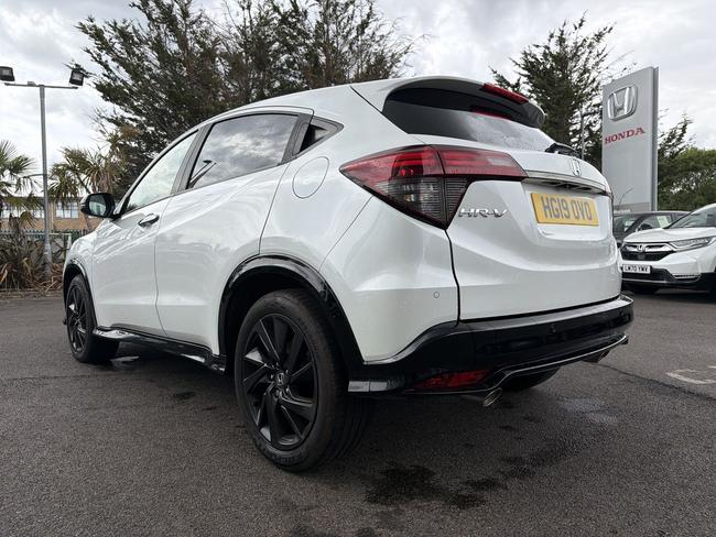 Honda HR-V Photo f93ab627-ee61-49c6-af18-5bbe926922b4.jpg