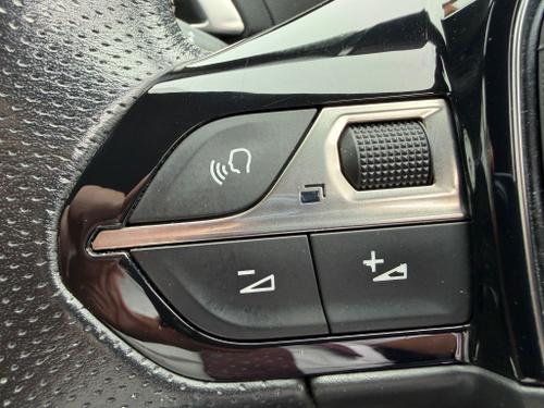 Peugeot 3008 Photo f9664ce1-2a5c-4e7f-82a5-c13da11633e7.jpeg