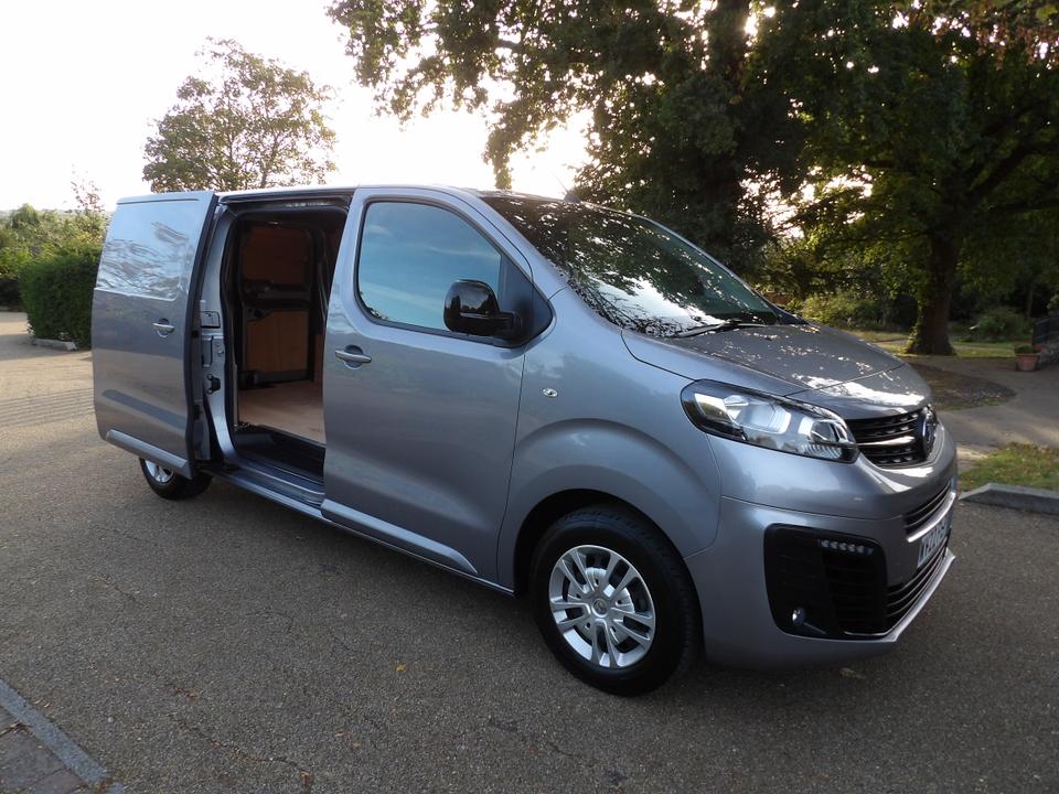 Used Vauxhall Vivaro WV22FLP 15