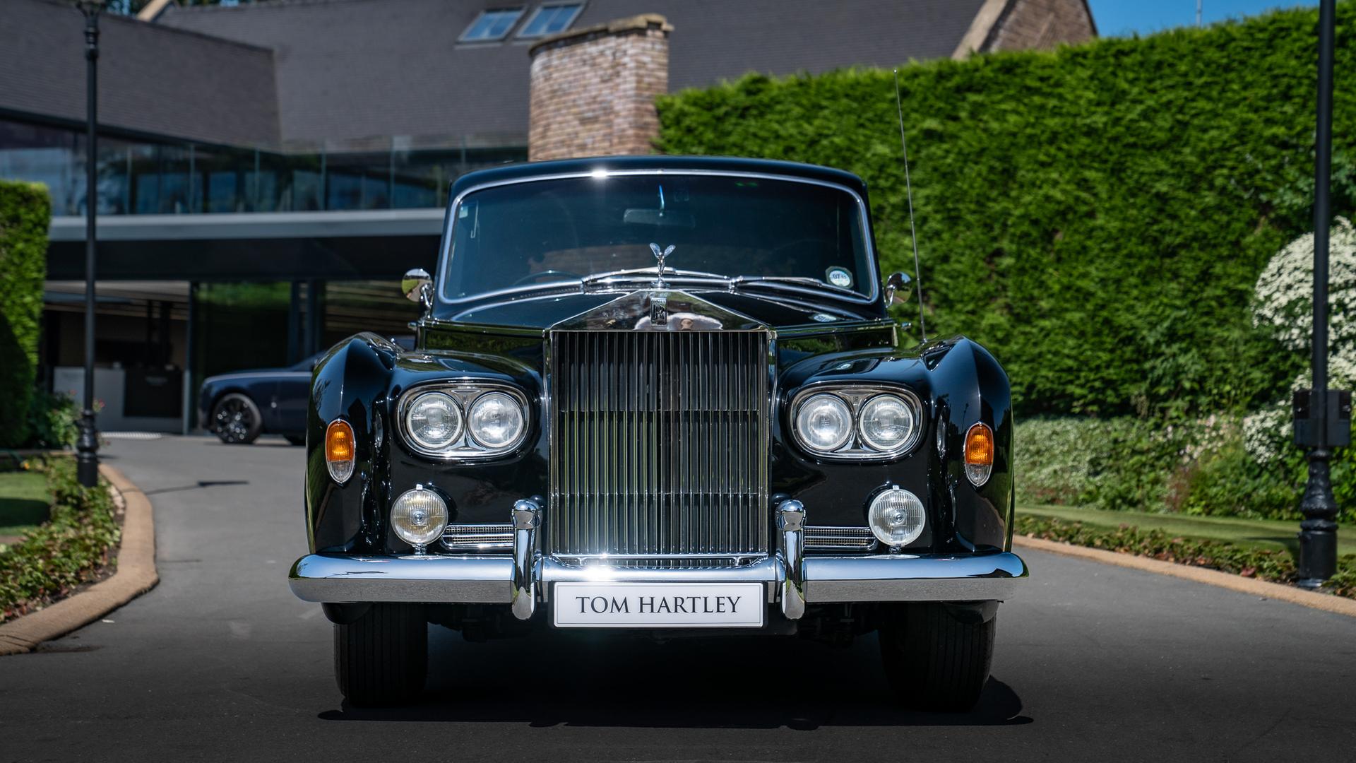 Rolls-Royce Phantom VI Limousine Photo f9beeeb5-25f8-4da2-adde-c4c7382b4e0b.jpg