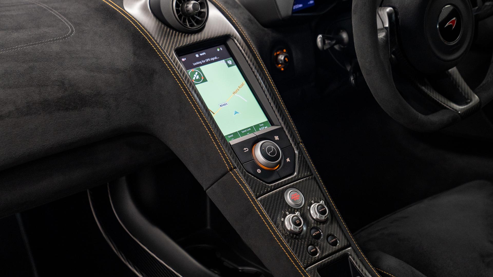 McLaren 675 LT Photo fa067587-d9ca-481f-bba1-486249c54de3.jpg