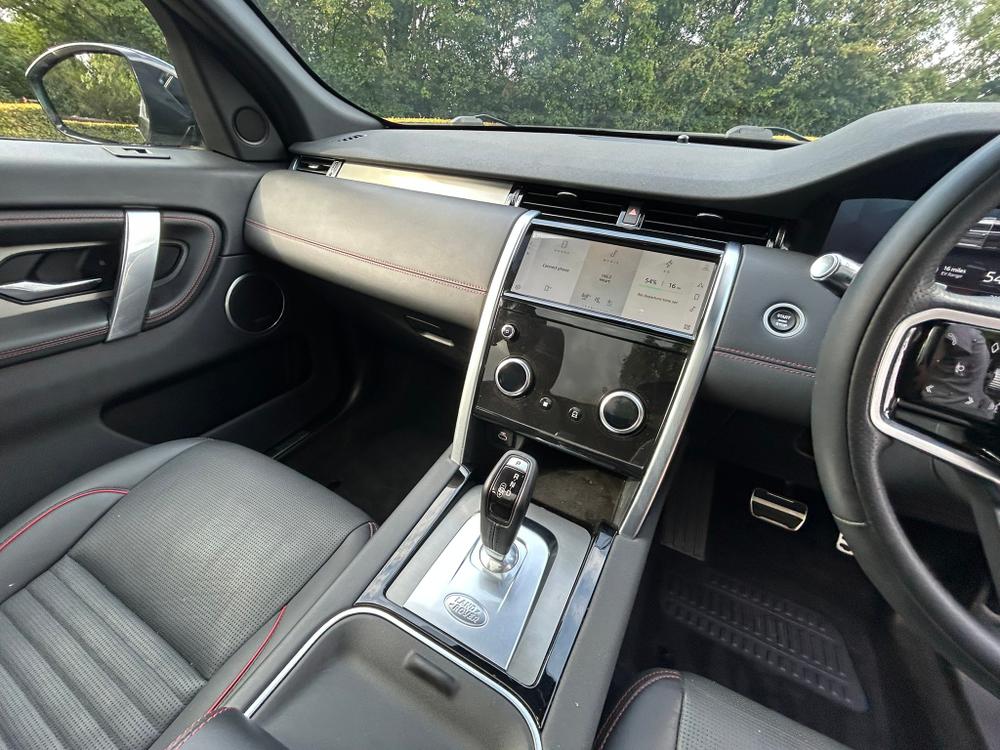 Used Land Rover Discovery Sport AU71OKE 18
