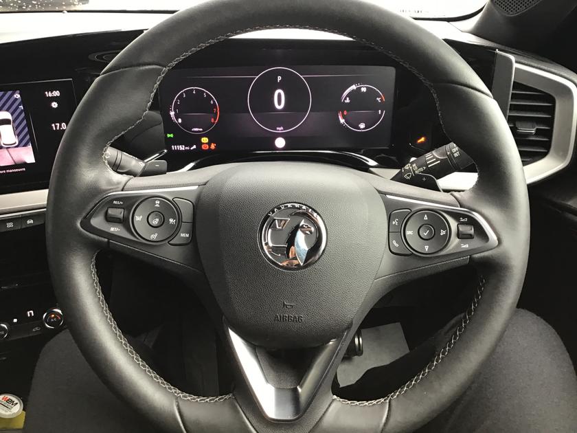 Vauxhall Mokka Photo fa44c0fb-0181-490e-9ae2-19a8205049d0.jpg