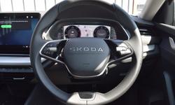 Skoda OCTAVIA Photo 13