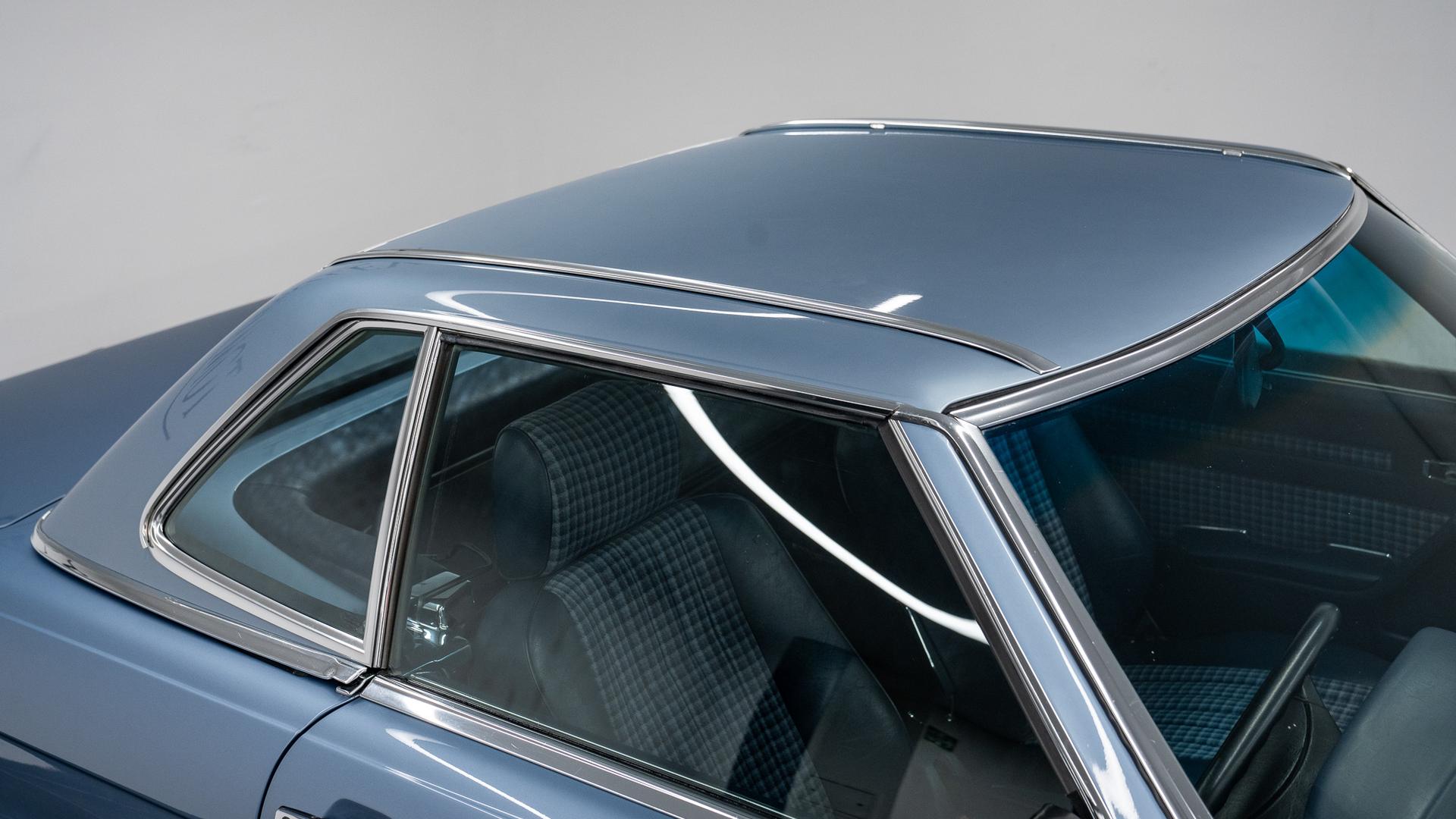Mercedes-Benz 300 Photo fa5efc13-e3cd-4082-b2ed-fe8db926c401.jpg
