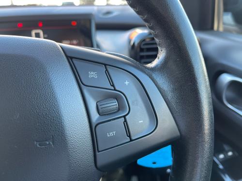 Citroen C4 Cactus Photo fa67ca18-ff8c-4405-a997-bdb8c68d1614.jpeg