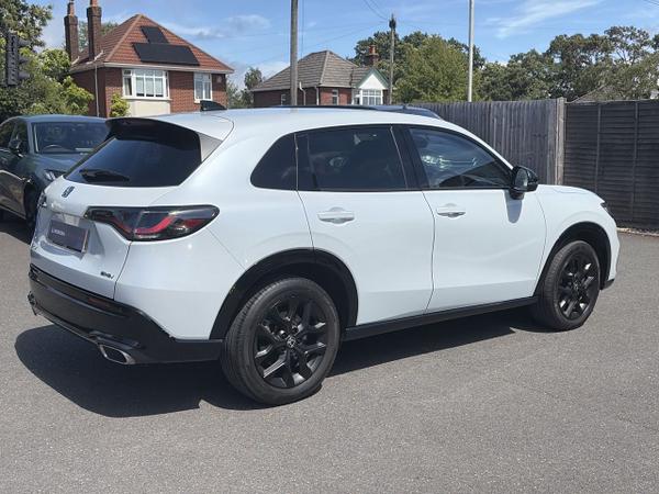 Honda ZR-V Photo 5