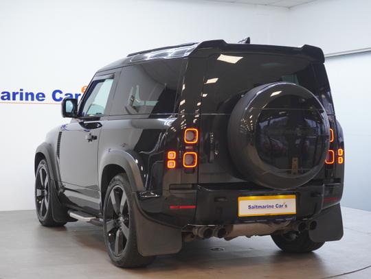 Land Rover Defender 90 Photo fa8c2b22-13e8-45eb-b1fb-72f53b988c52.jpg