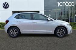 Volkswagen Polo Photo 4