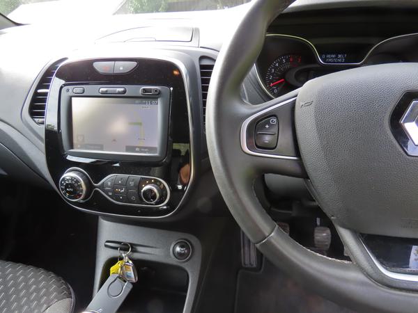 Used Renault Captur HS17HBJ 18