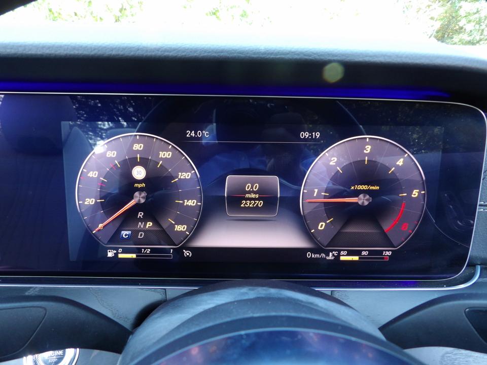 Used Mercedes-Benz E Class LJ20PKA 32