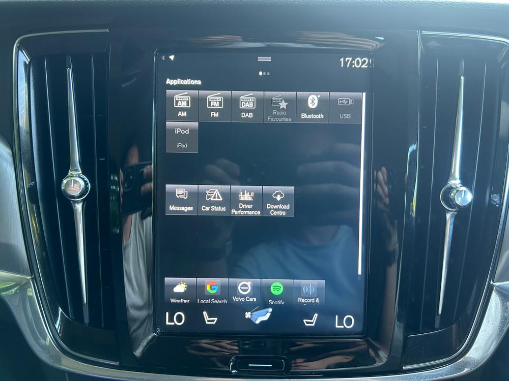 Used Volvo V90 YP18AHU 37
