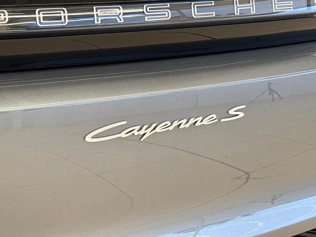 Porsche Cayenne Photo 46