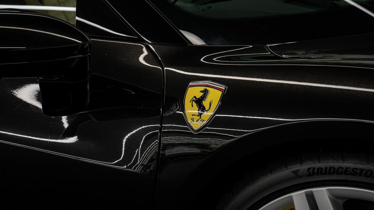 Used Ferrari 296 lj72yax 10