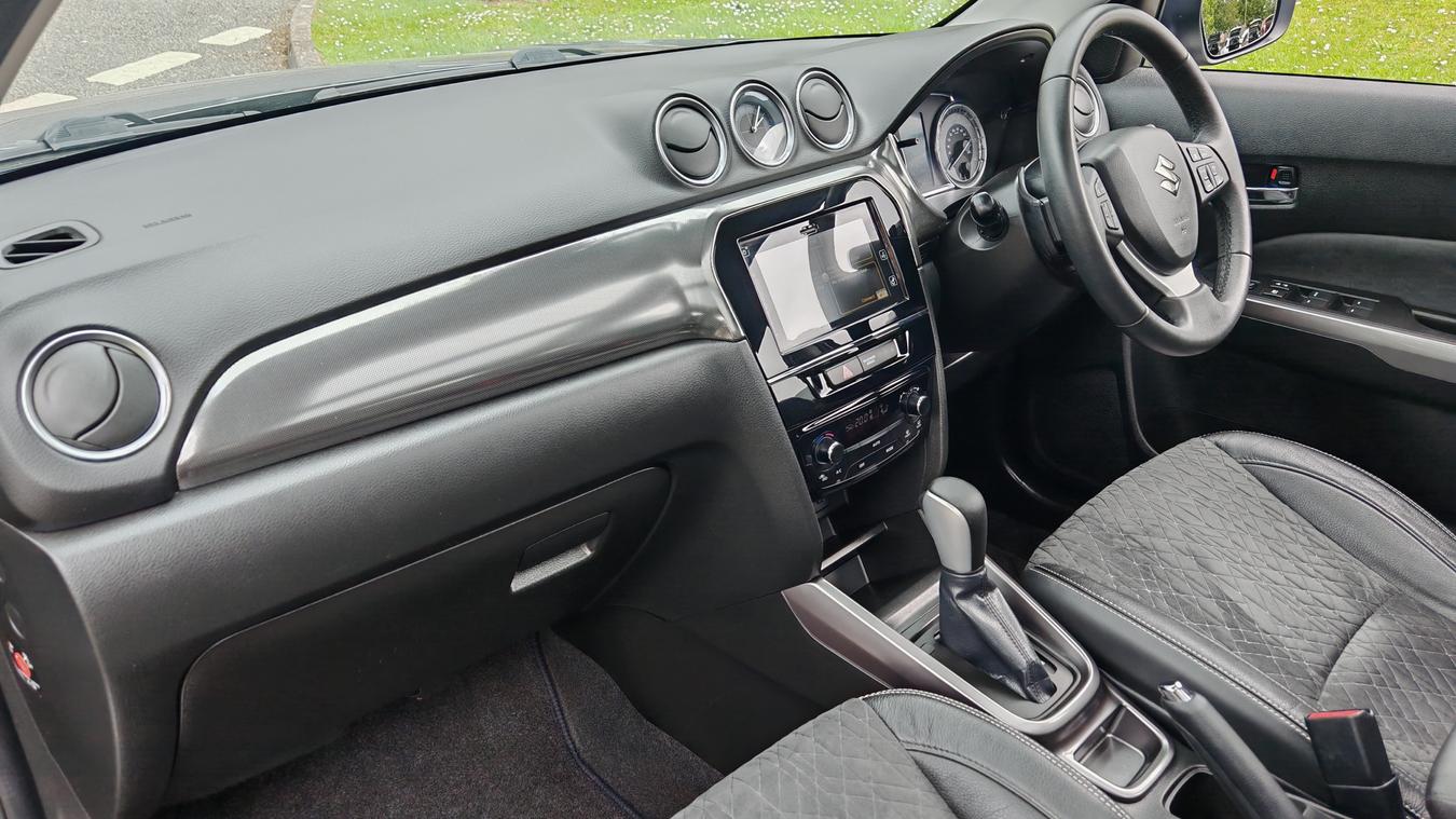 Used Suzuki Vitara BF19XXV 23