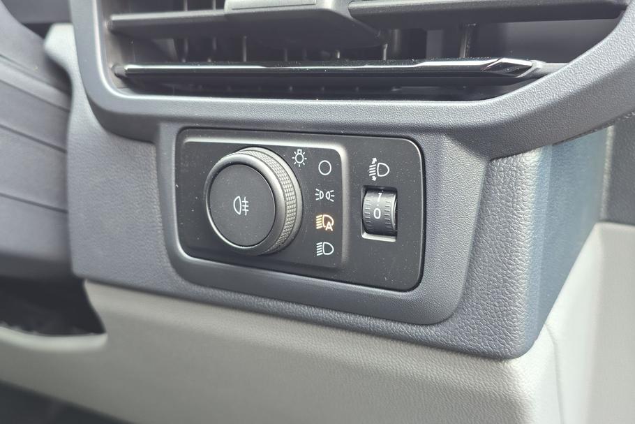 Used Ford E-TRANSIT CUSTOM CUSTOMSPORT2 16