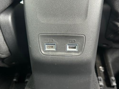 Peugeot 208 Photo fae1c3e5-7a3d-4f16-9384-9874746f6357.jpeg