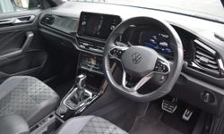 Volkswagen T-ROC Photo 2