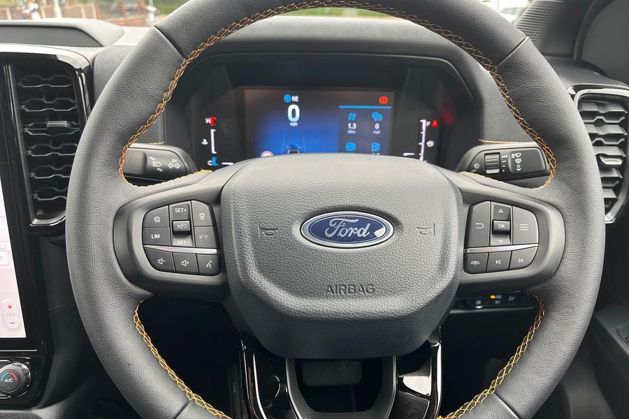 Ford RANGER Photo fb04e4e3-3ae7-4313-a04a-691780587ee8.jpg