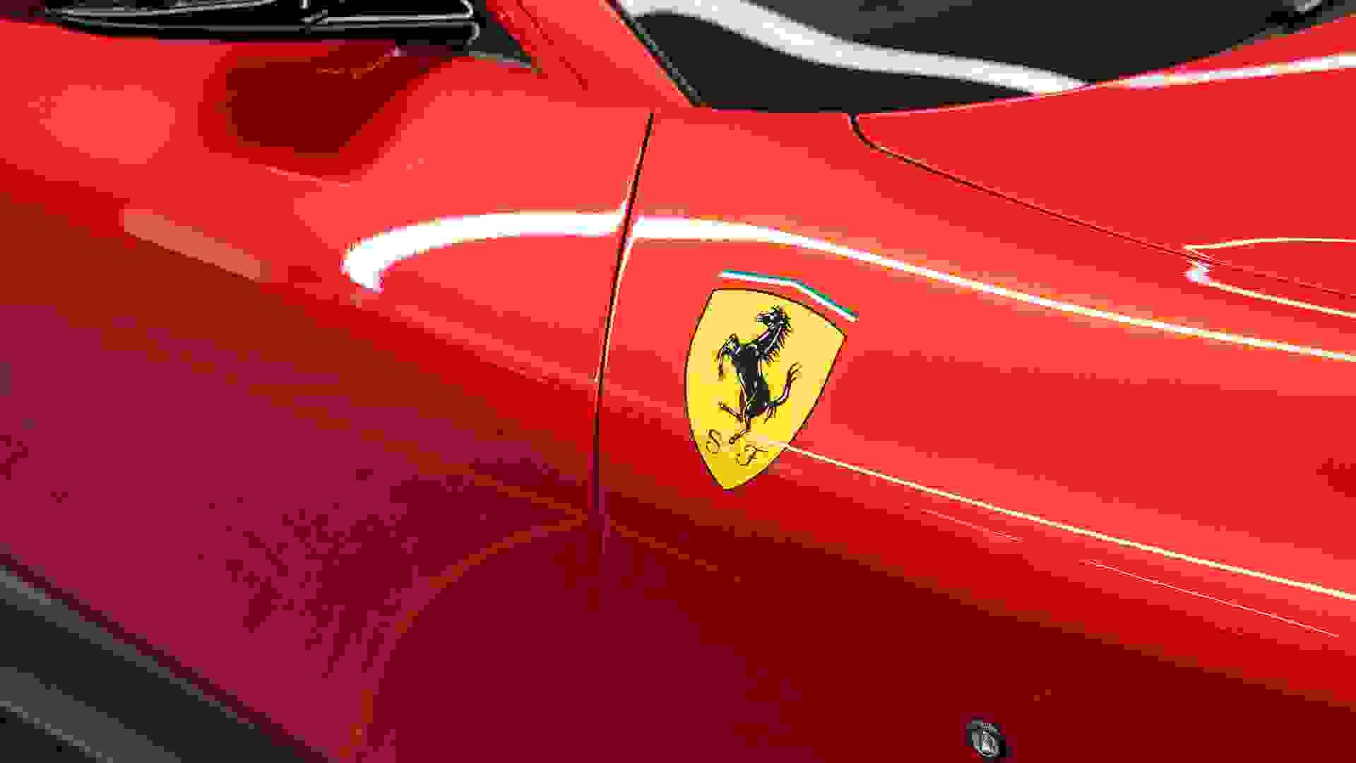 Ferrari Roma Photo fb11f4bd-f3ae-4a0d-aaa8-570d0aed0717.jpg