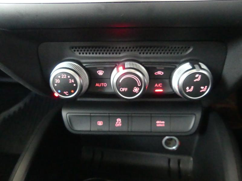 Audi A1 Photo fb1561b9-d2eb-473a-9e54-3221439cff18.jpg