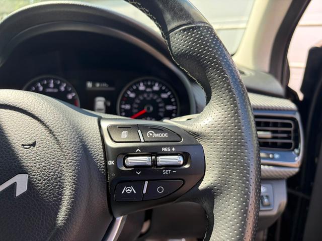 Kia Rio Photo fb180900-e421-4983-915f-60c05766877f.jpg