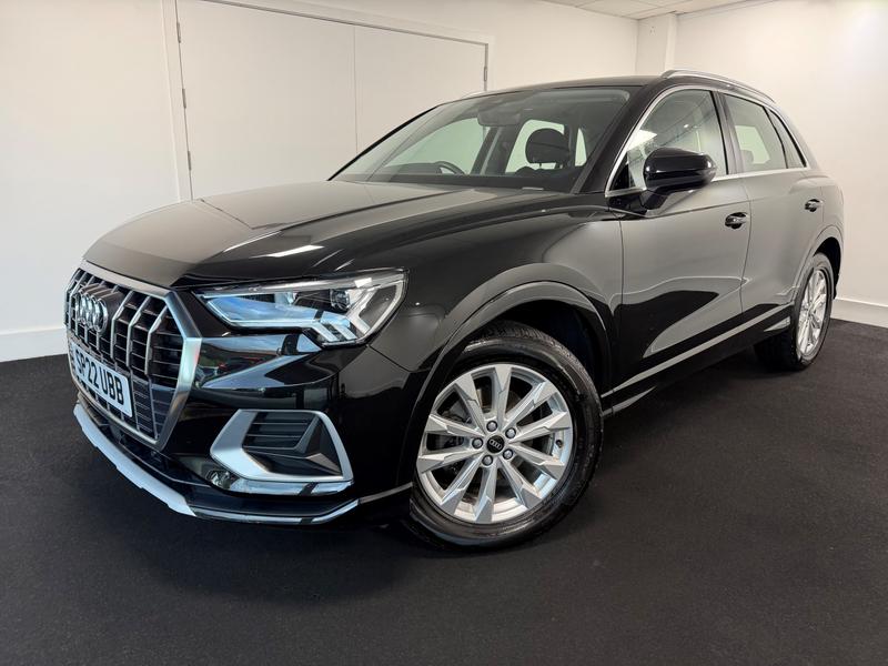 Audi Q3 Photo fb1e5a78-fc76-486b-8909-777b4554e15f.jpg