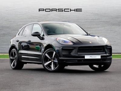 2025 PORSCHE Macan 2.9T V6 S SUV 5dr Petrol PDK 4WD Euro 6 (s/s) (380 ps) at JCT600