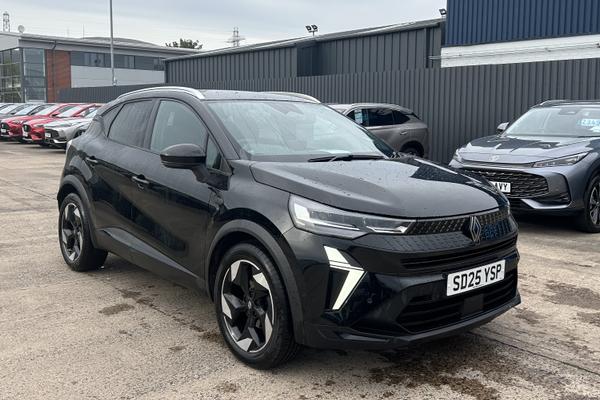 Used 2025 Renault CAPTUR 1.0 TCE 90 Techno 5dr Black at SERE Motors