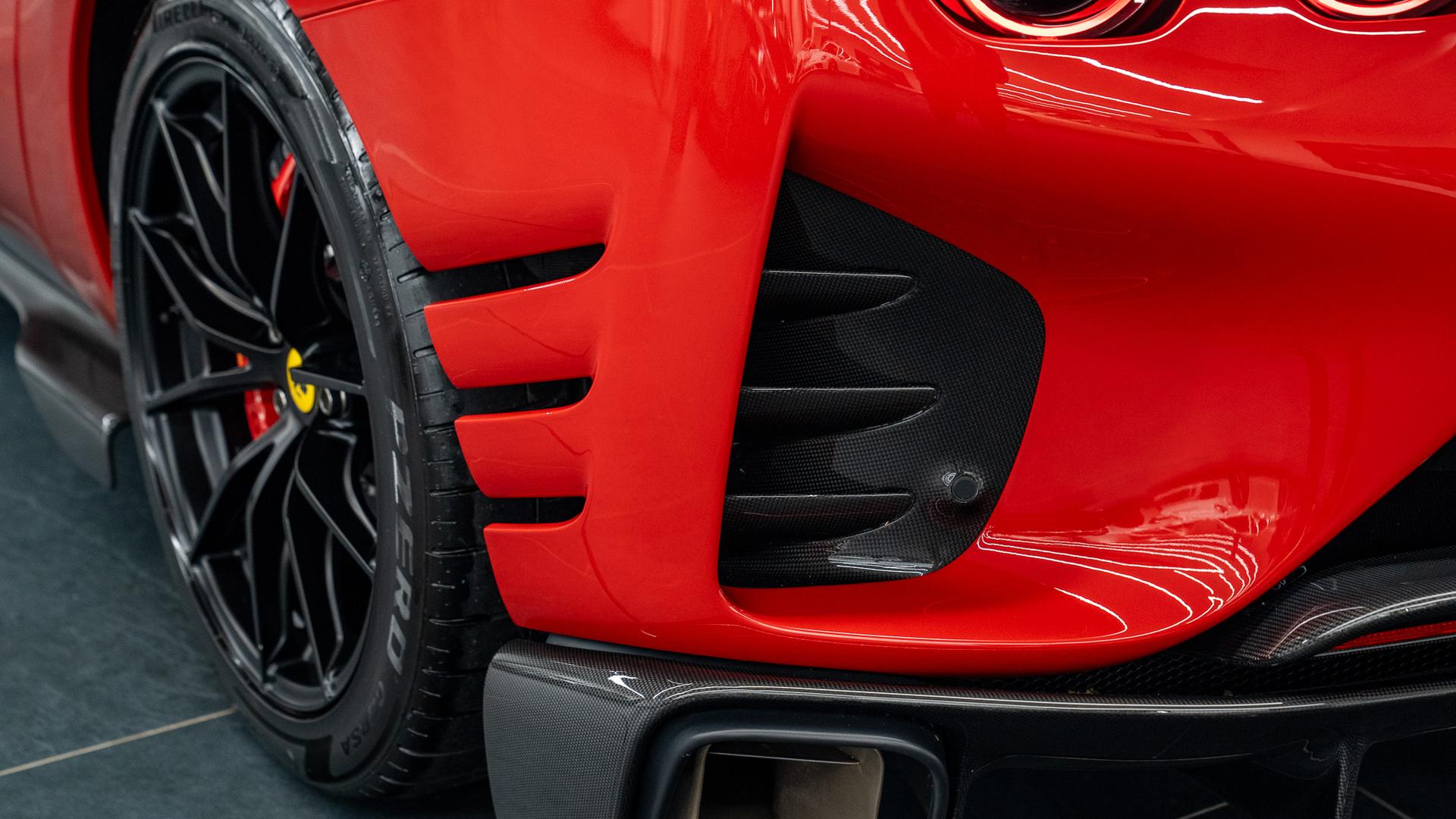 Ferrari 812 Photo fb3308c7-560d-4be7-a921-6e81f5e35346.jpg