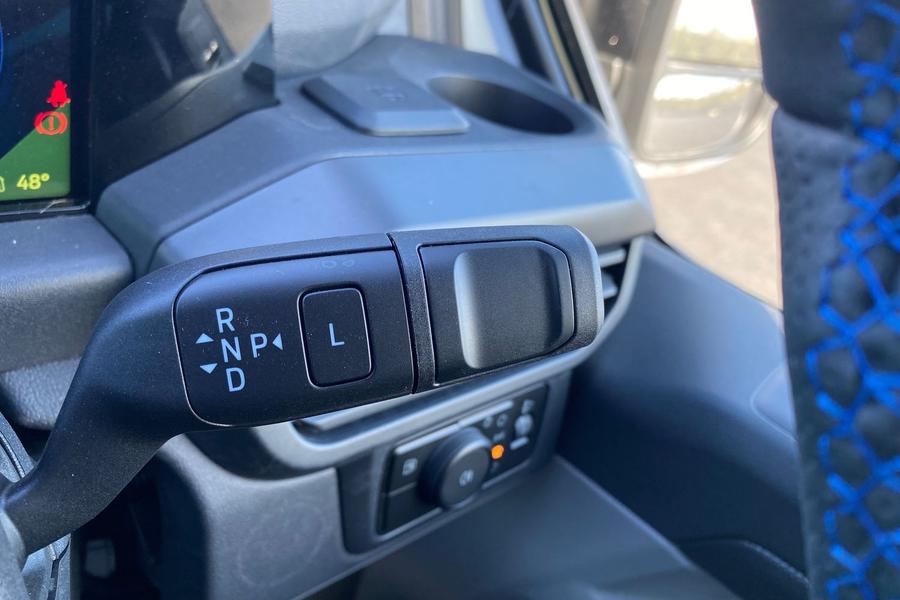 Ford TRANSIT CUSTOM Photo fb3a86e0-9c3e-4e28-ac9a-2dc02f797616.jpg