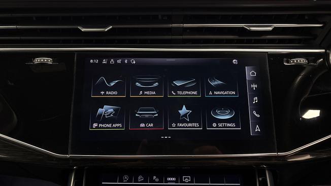 Audi Q7 Photo 8