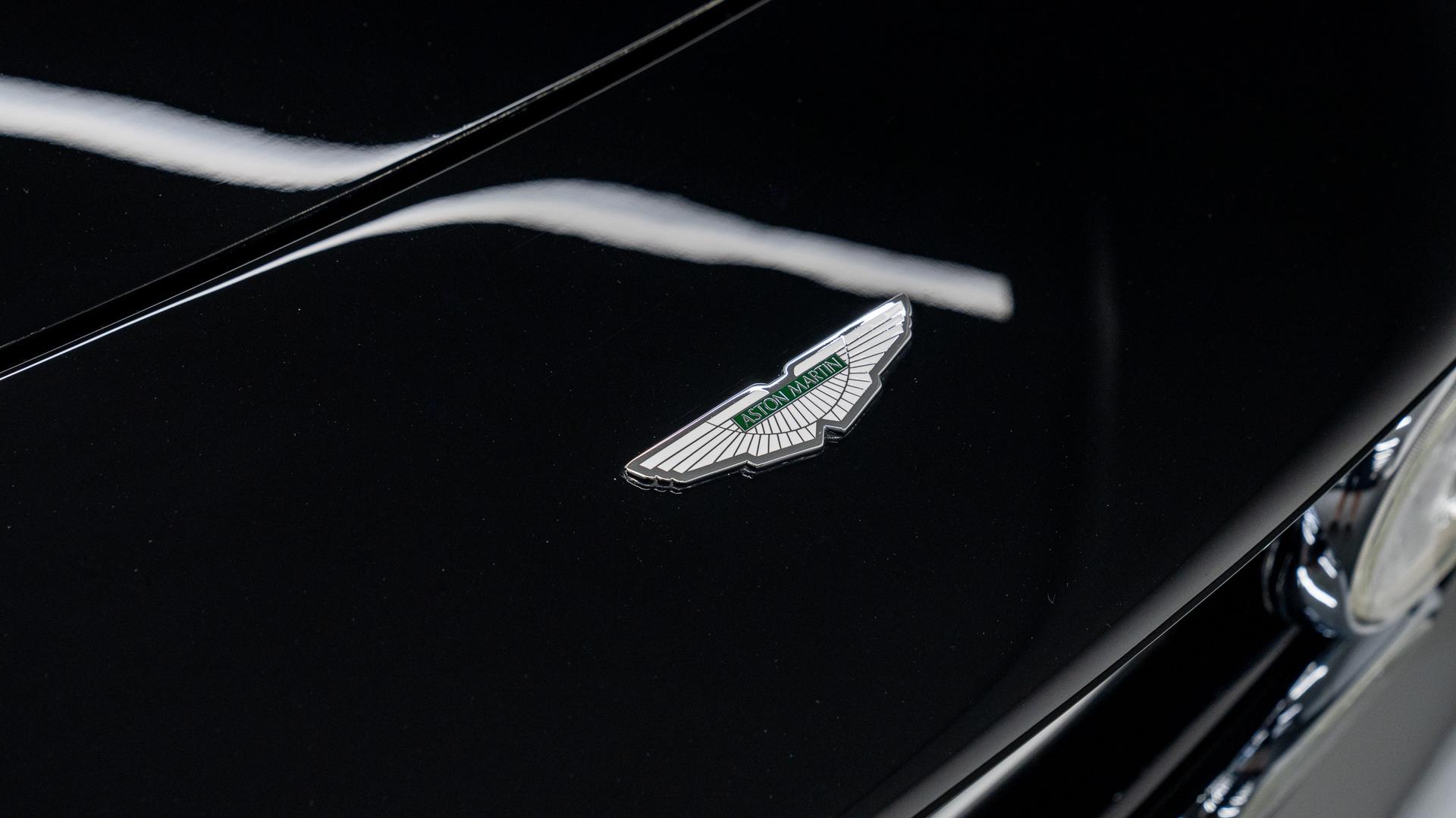 Aston Martin V8 Photo fb3daf53-e15f-4310-a54f-339d965c712d.jpg