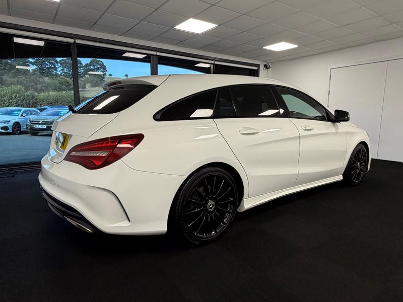 Mercedes-Benz CLA Photo fb4374e4-f01d-4d1c-8853-cdd7b98b31bb.jpg