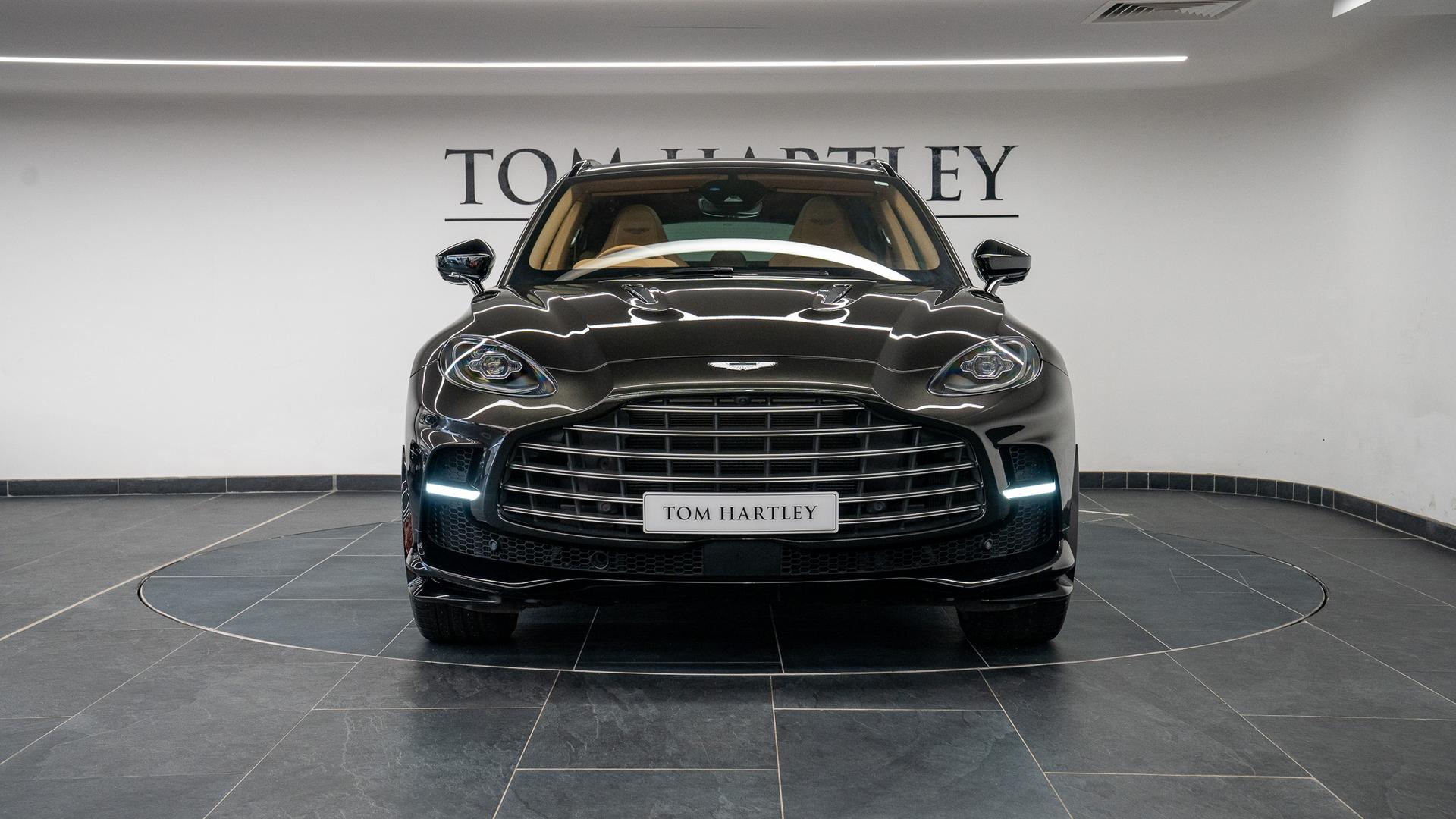 Aston Martin DBX Photo fb476040-ff15-480a-8972-60efbe367ac7.jpg