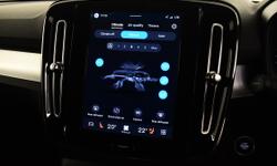 Volvo XC40 Photo 12