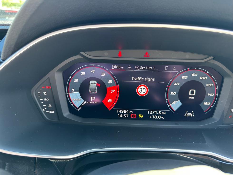 Audi Q3 Photo fb5c37fa-95f5-4364-bf51-979c675f7889.jpeg